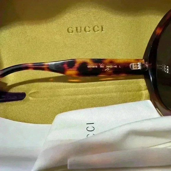 Gucci Havana Round Sunglasses - Picture 6 of 6